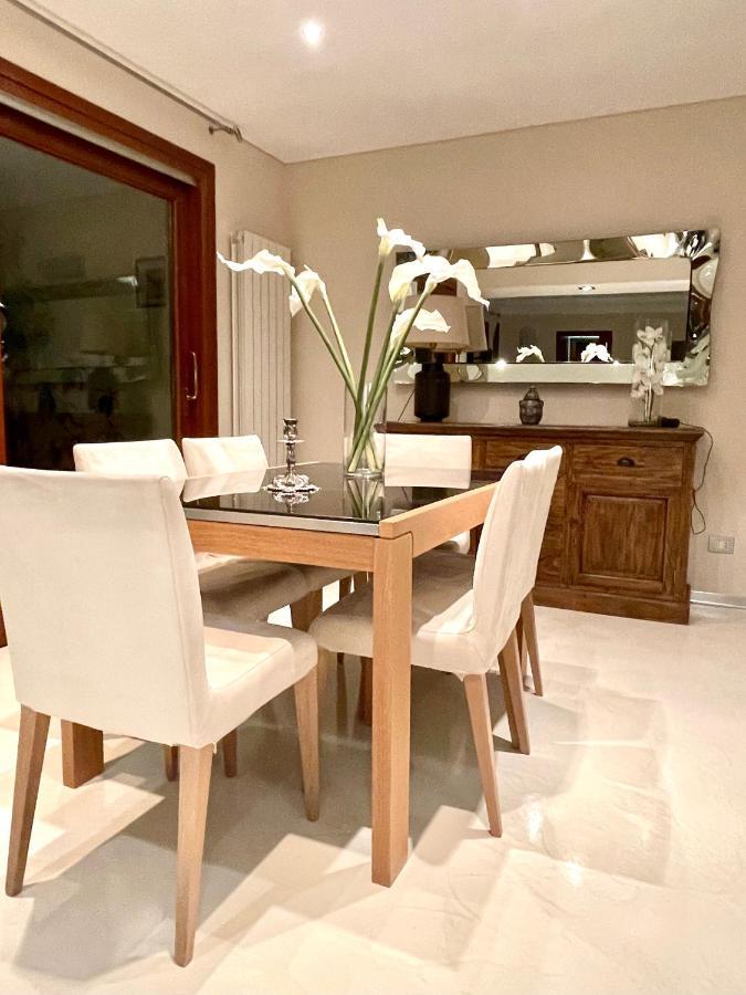 Double A Luxury Apartment ออลเบีย ภายนอก รูปภาพ