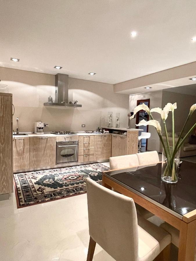 Double A Luxury Apartment ออลเบีย ภายนอก รูปภาพ